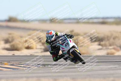 media/Dec-07-2025-CVMA (Sun) [[3e7d2de5dc]]/Race 11-Formula 2-CVMA Hooligans-American Thunder/